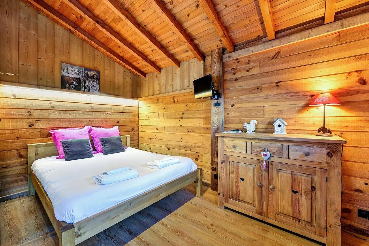Maison d'hôtes Chalets de la Ferme de Belline Briançon