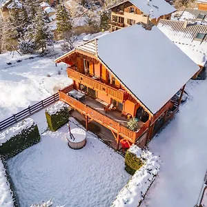 Et Table D'hotes Au Datcha Briançon